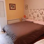 Apartment En Treceno, Cantabria