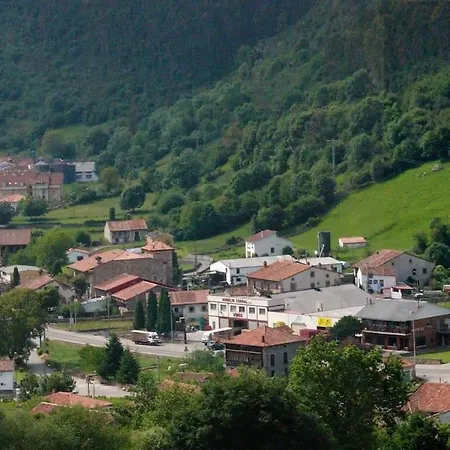 En Treceno, Cantabria Тресеньо