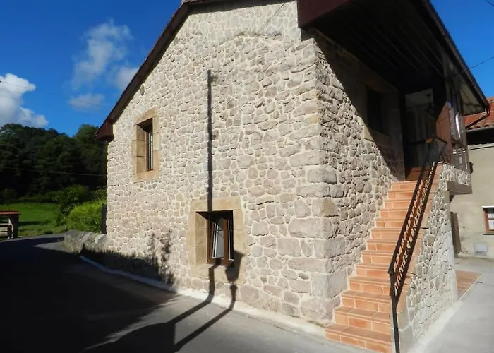 Apartment En Treceno, Cantabria *
